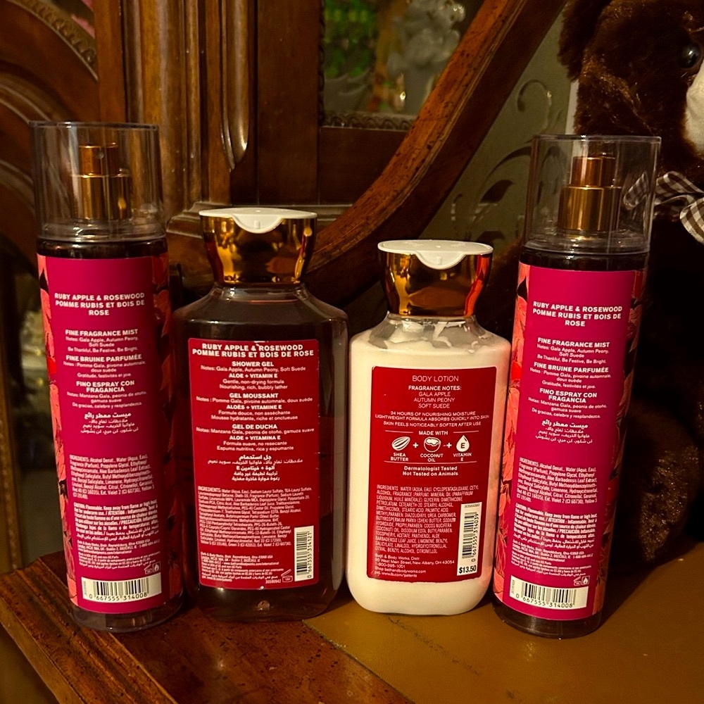 Bath & Body Works Ruby Apple ๐ & Rosewood Set - Picture 2 of 2